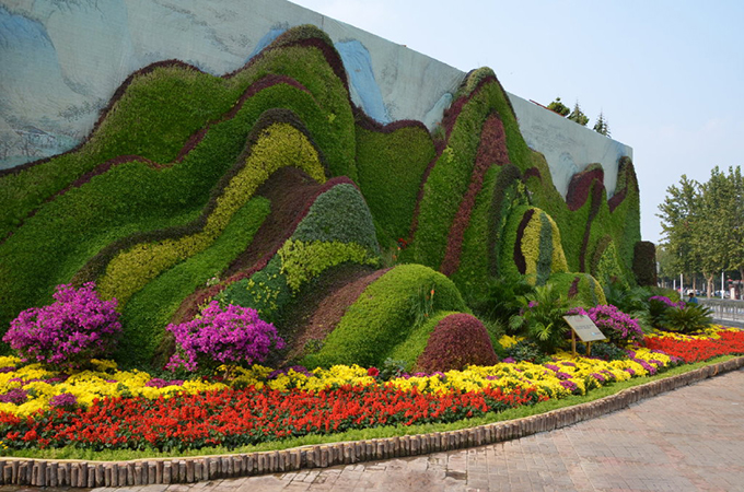 國(guó)慶立體花壇石家莊市站前街裕華路西北角“詩意山水”-石家莊市園林局01.jpg